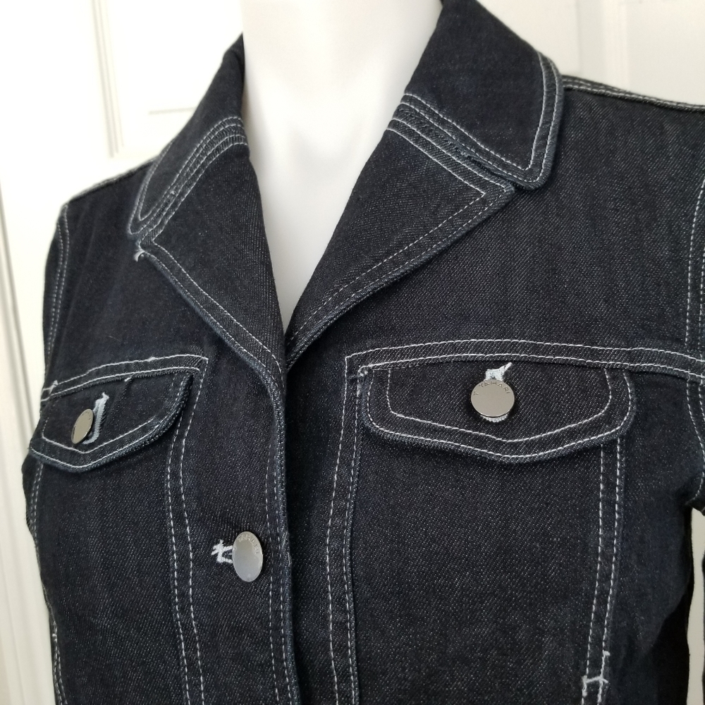 T TAHARI Black Denim Jacket Soft Fitted Small NWT - Picture 3 of 10
